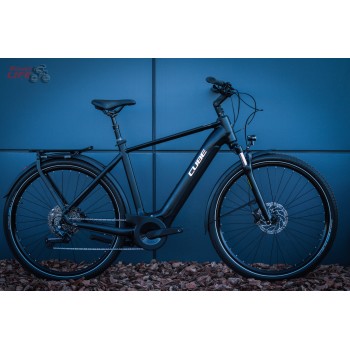 Cube Touring Hybrid Pro 625