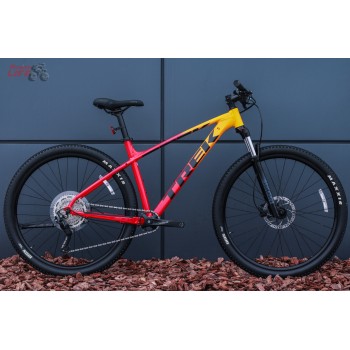 Trek 2023 Marlin 7