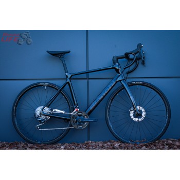 Bianchi Infinito XE 8 Disc Ultegra