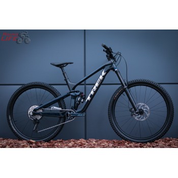 Trek Slash 9.7 Gen 5 