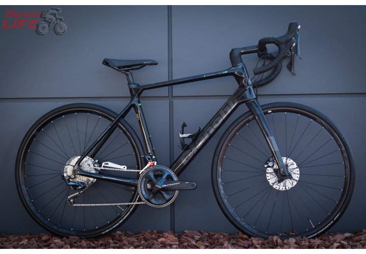 Bianchi Infinito XE 8 Disc Ultegra