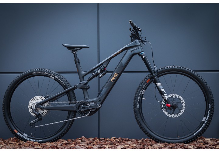 Карбоновый электро велосипед  ROTWILD R.E735 CORE 2023