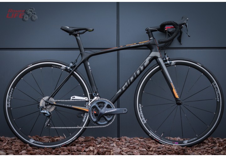 Giant Advanced TCR