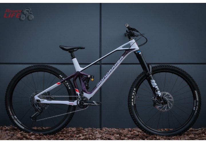 Mondraker Super Foxy carbon R