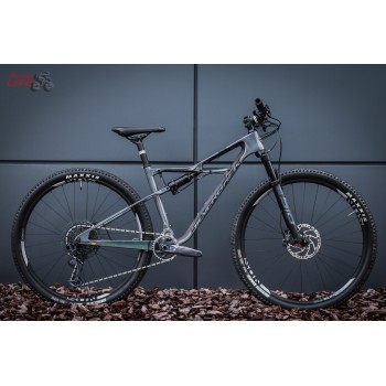 Silverback STRATOS CF