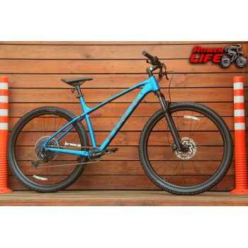 : Trek 2020 X-Caliber 8