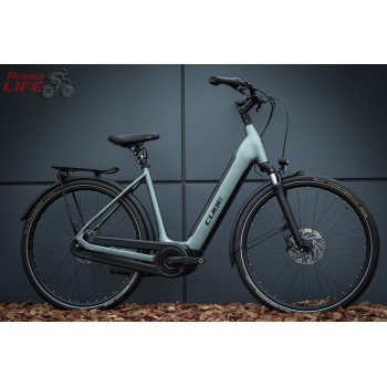 Cube Supreme hybrid 500 se 2023