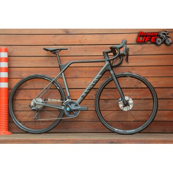 Canyon Inflite CF SL 