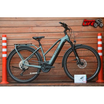 Cube Kathmandu Hybrid Pro 625