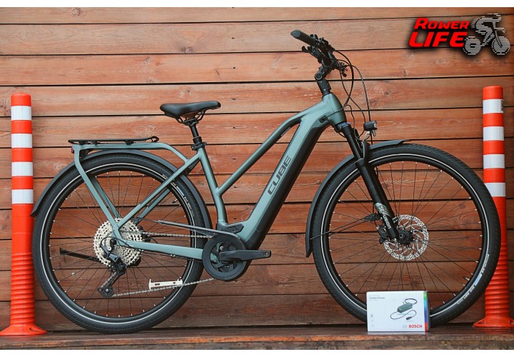 Cube Kathmandu Hybrid Pro 625